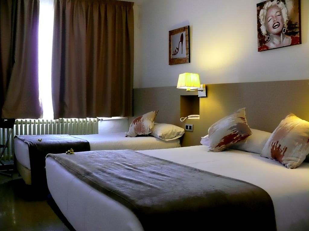 פאס דה לה קאסה Hotel Pic Mari חדר תמונה