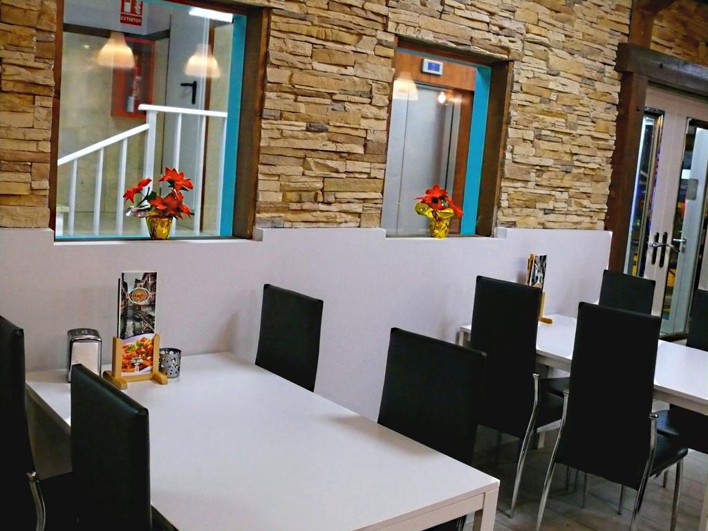 פאס דה לה קאסה Hotel Pic Mari מראה חיצוני תמונה